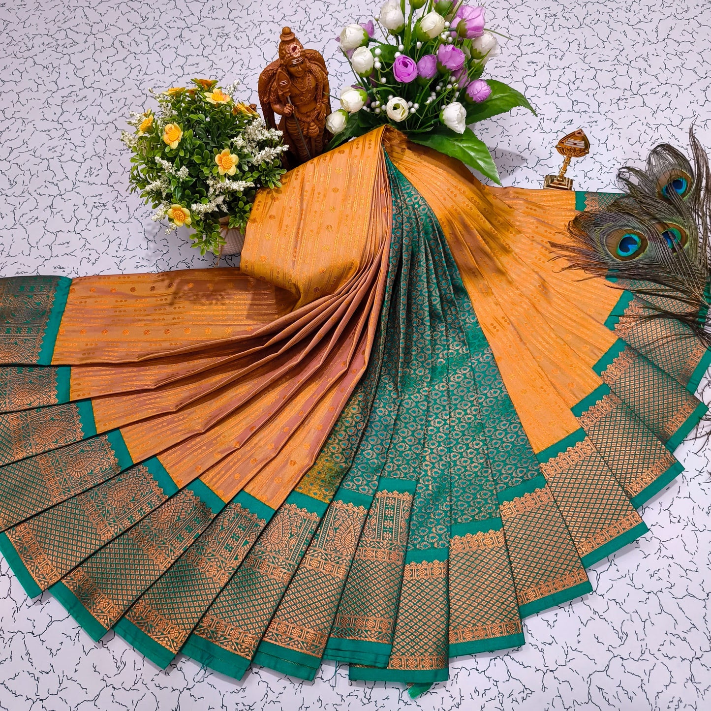 Exquisite Korvai Border Silk Saree with 1000 Butta Design – Timeless Elegance
