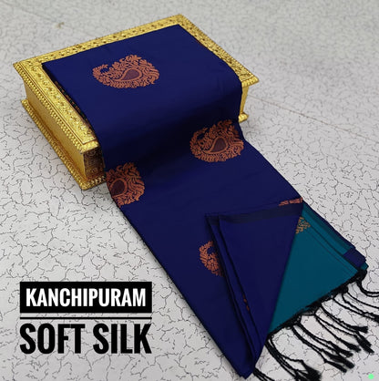 Kanchipuram Soft Silk Saree – Dual Tone Elegance