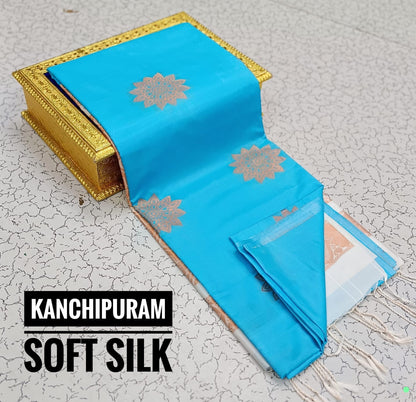 Kanchipuram Soft Silk Saree – Dual Tone Elegance