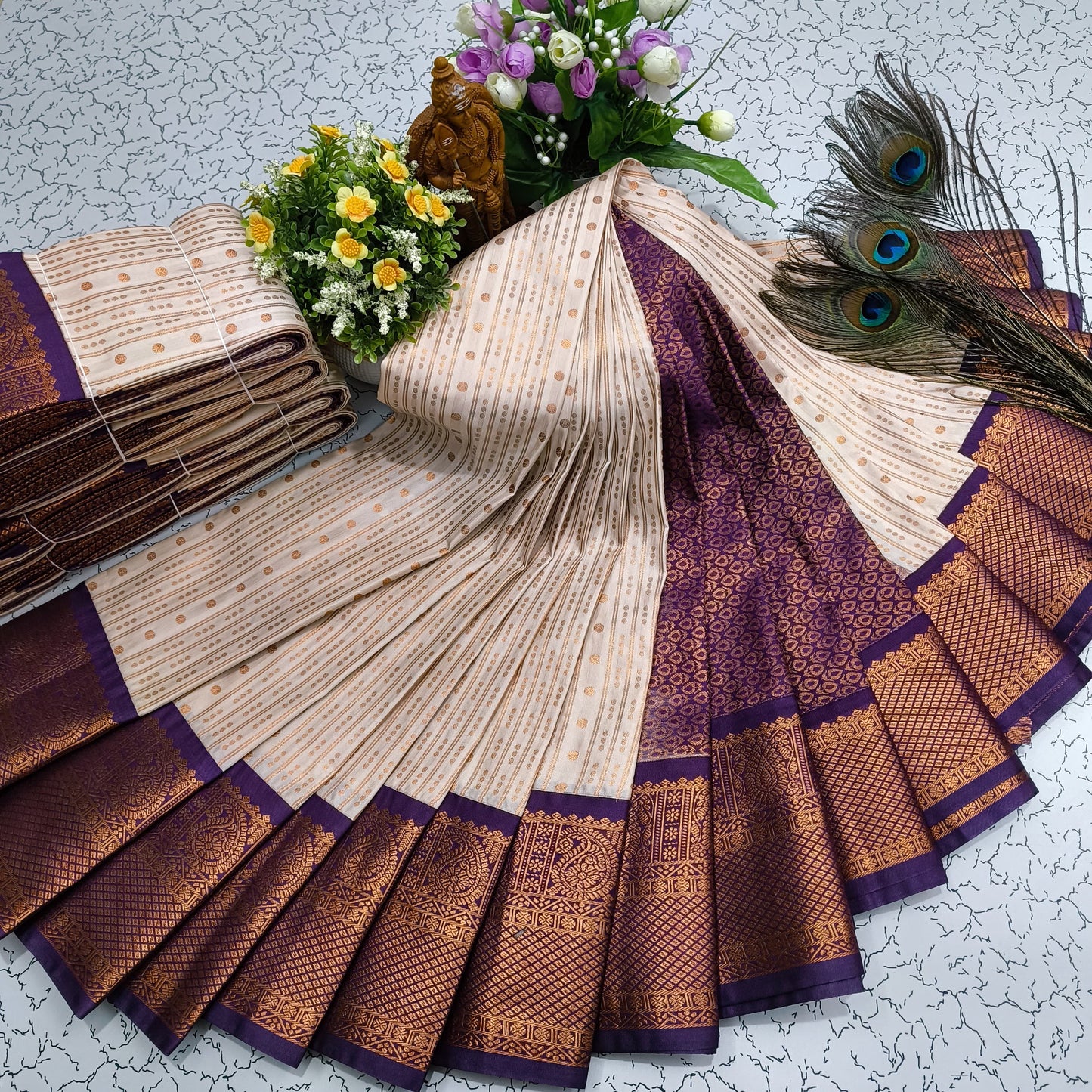 Exquisite Korvai Border Silk Saree with 1000 Butta Design – Timeless Elegance