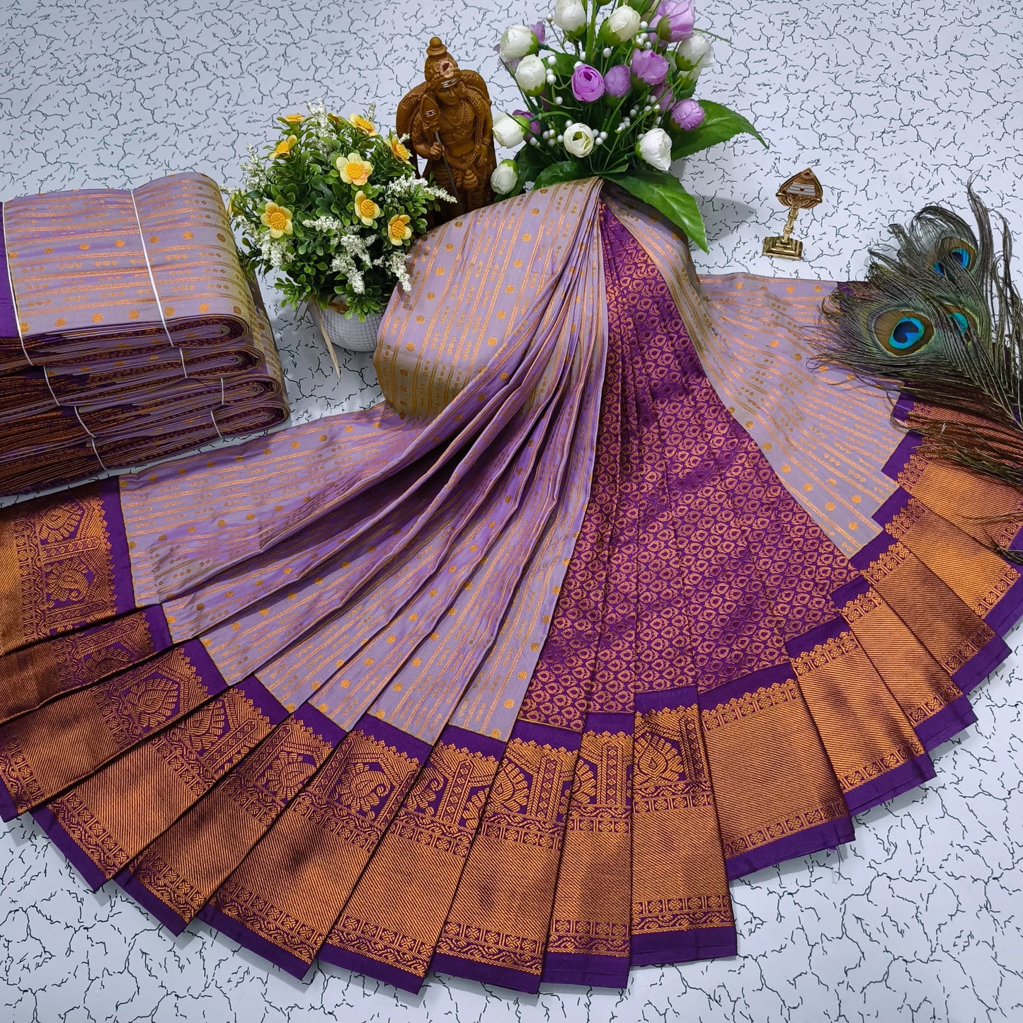 Exquisite Korvai Border Silk Saree with 1000 Butta Design – Timeless Elegance