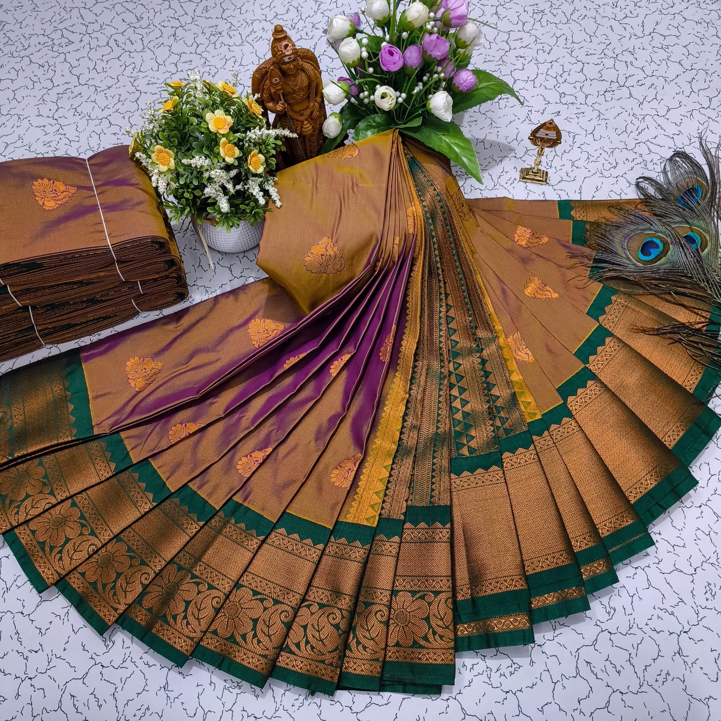 Exquisite Korvai Border Silk Saree with 1000 Butta Design – Timeless Elegance