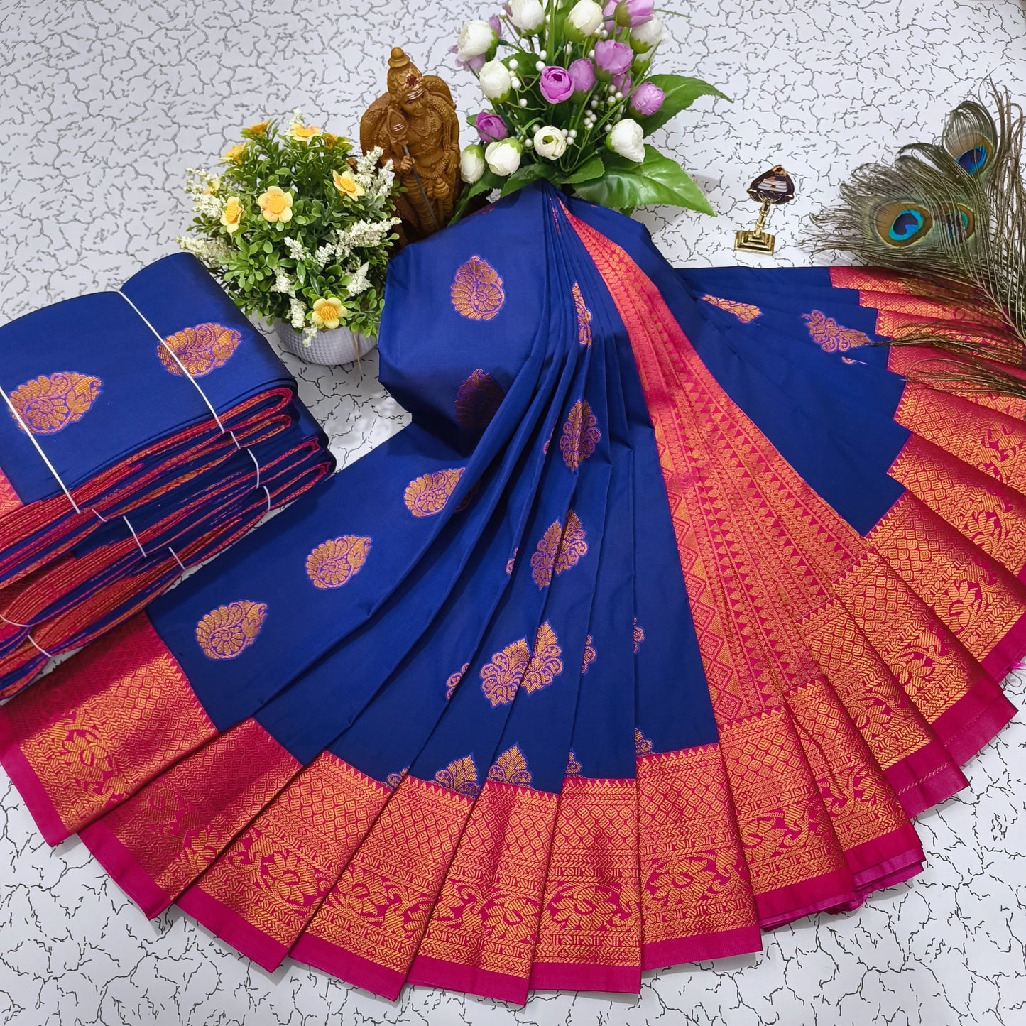 Exquisite Korvai Border Silk Saree with 1000 Butta Design – Timeless Elegance